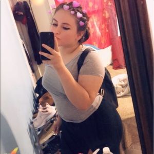 Meet your Posher, Abigail